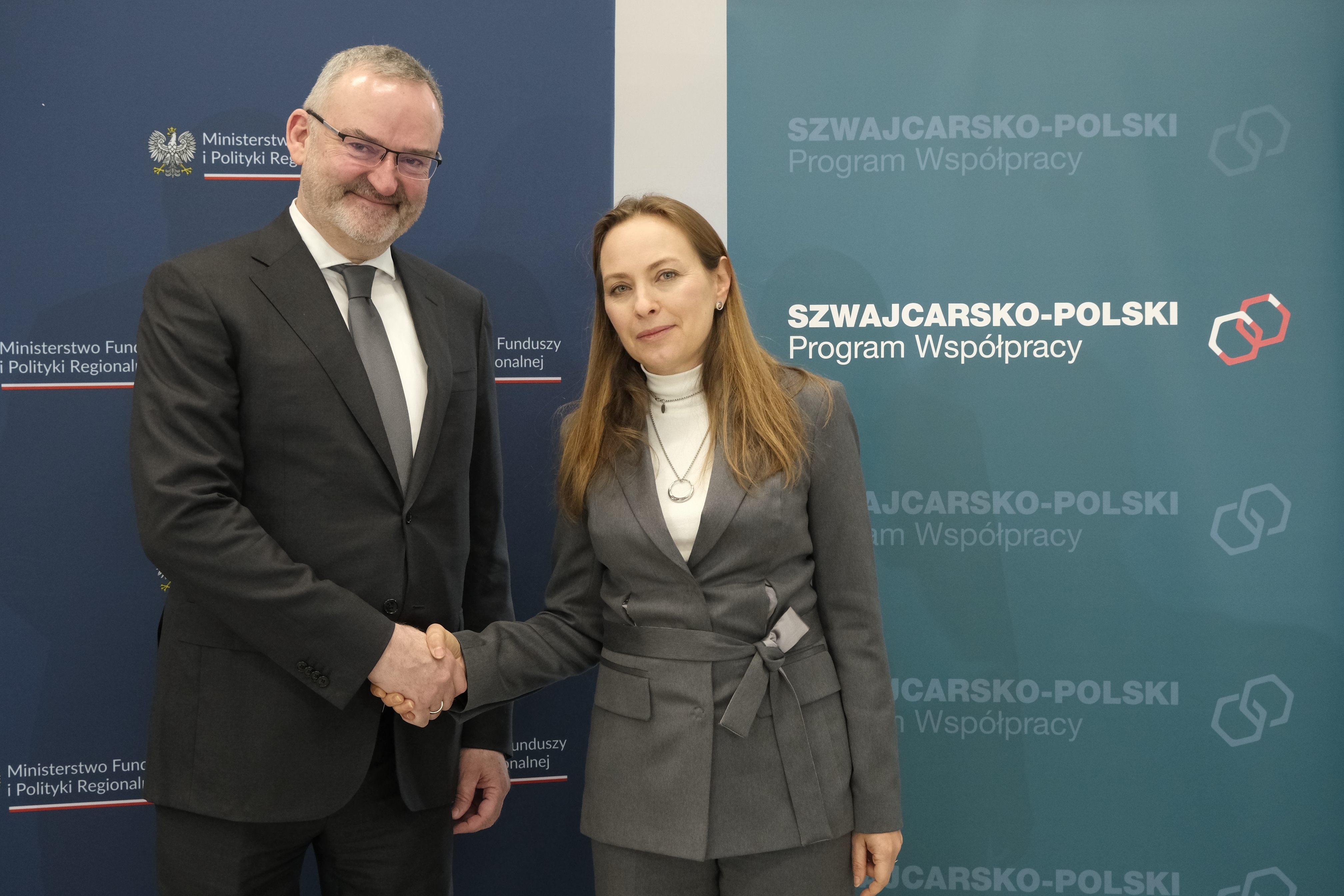 Ambasador Szwajcarii w Polsce Fabrice Filliez oraz Minister Funduszy i Polityki Regionalnej Katarzyna Pełczyńska-Nałęcz